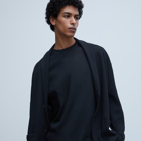 SOLD NWT Zara Textured Weave Black Knit Cardigan - Picture 1 of 11